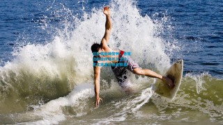 拉比奥敲响警钟，悬崖边的逆转非长久之计，尤文需重拾稳定根基