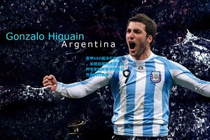 意甲VAR裁决引争议，关键战漏判点球？裁判专家解析米兰对阵拉齐奥判罚依据